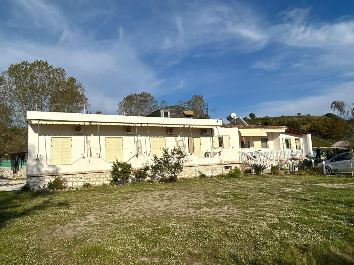 Hotel Vila Andi Zvernec Exterior photo